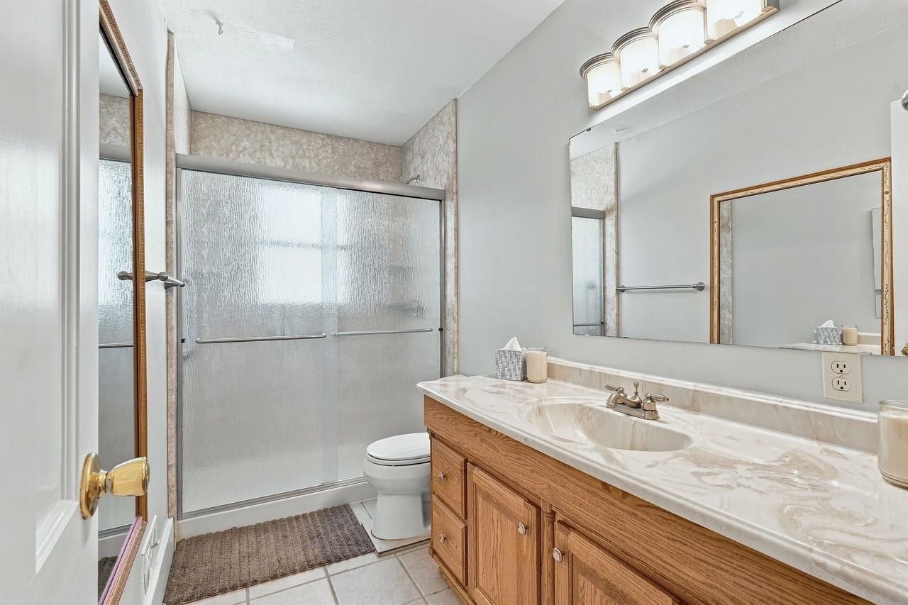 501 Cunningham Rd - Photo 6 of 11