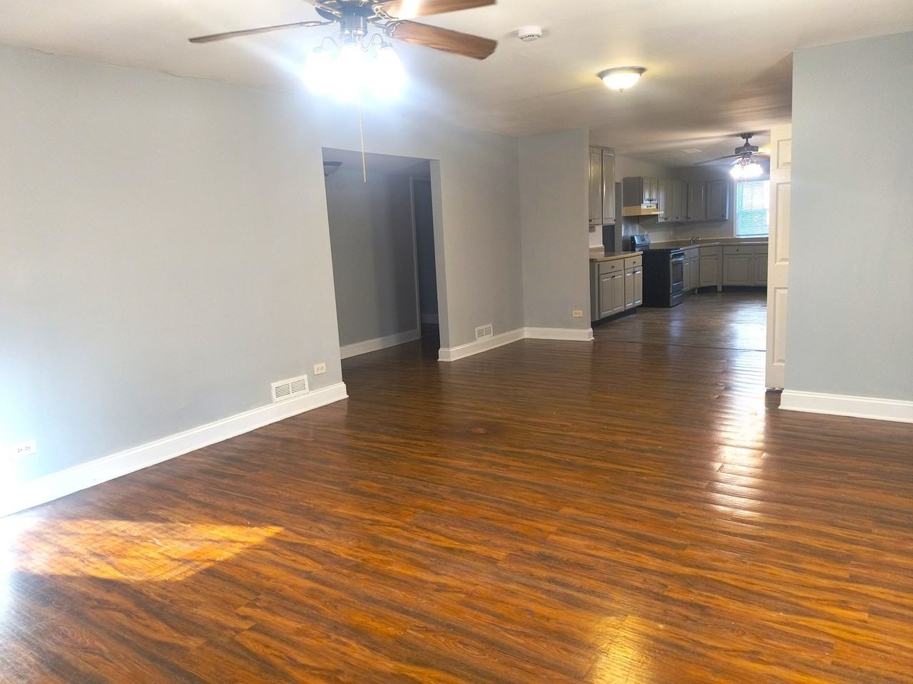 314 E 138th St #1R - Photo 2 of 10