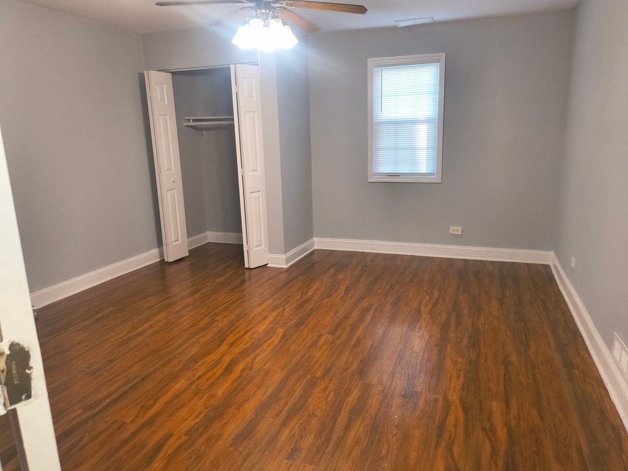 314 E 138th St #1R - Photo 7 of 10