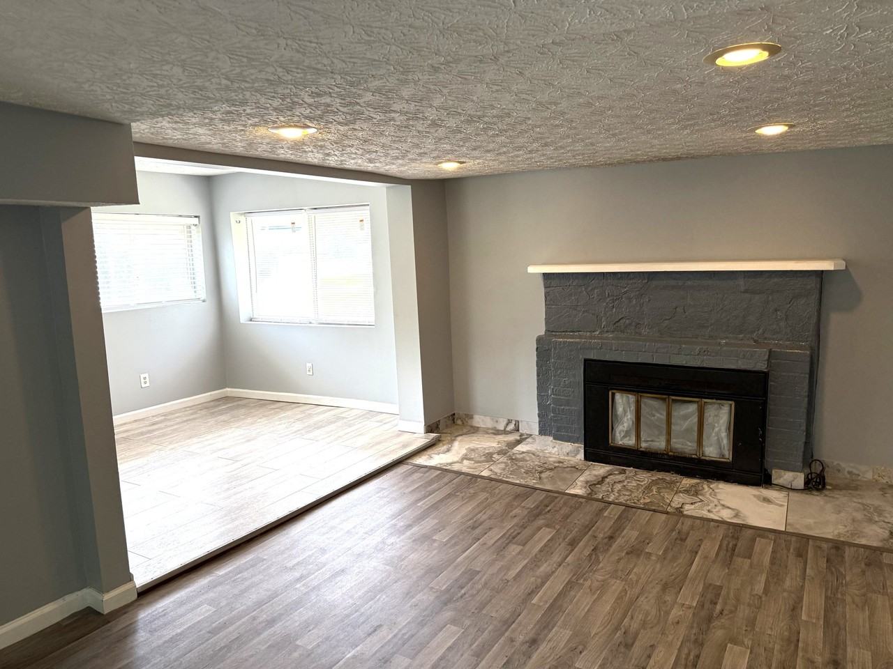 3556 Central Ave - Photo 5 of 16