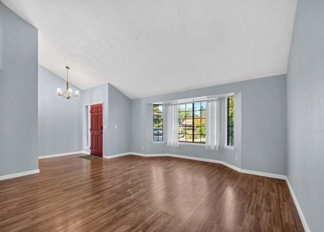 6189 N Cleo Ave - Photo 5 of 17