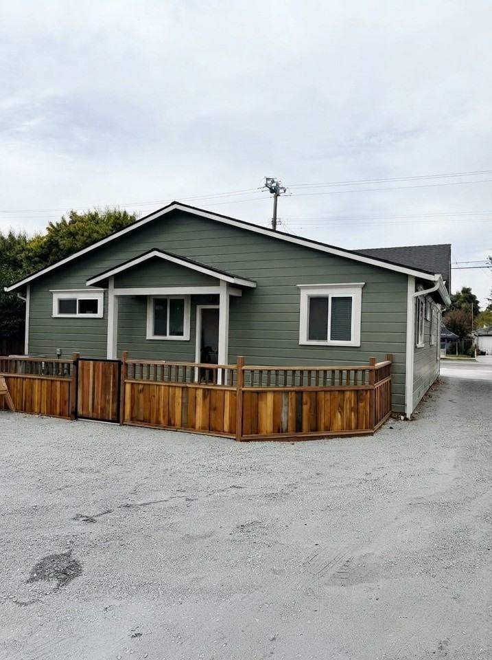 361 Haydon St #100 - Photo 2 of 3