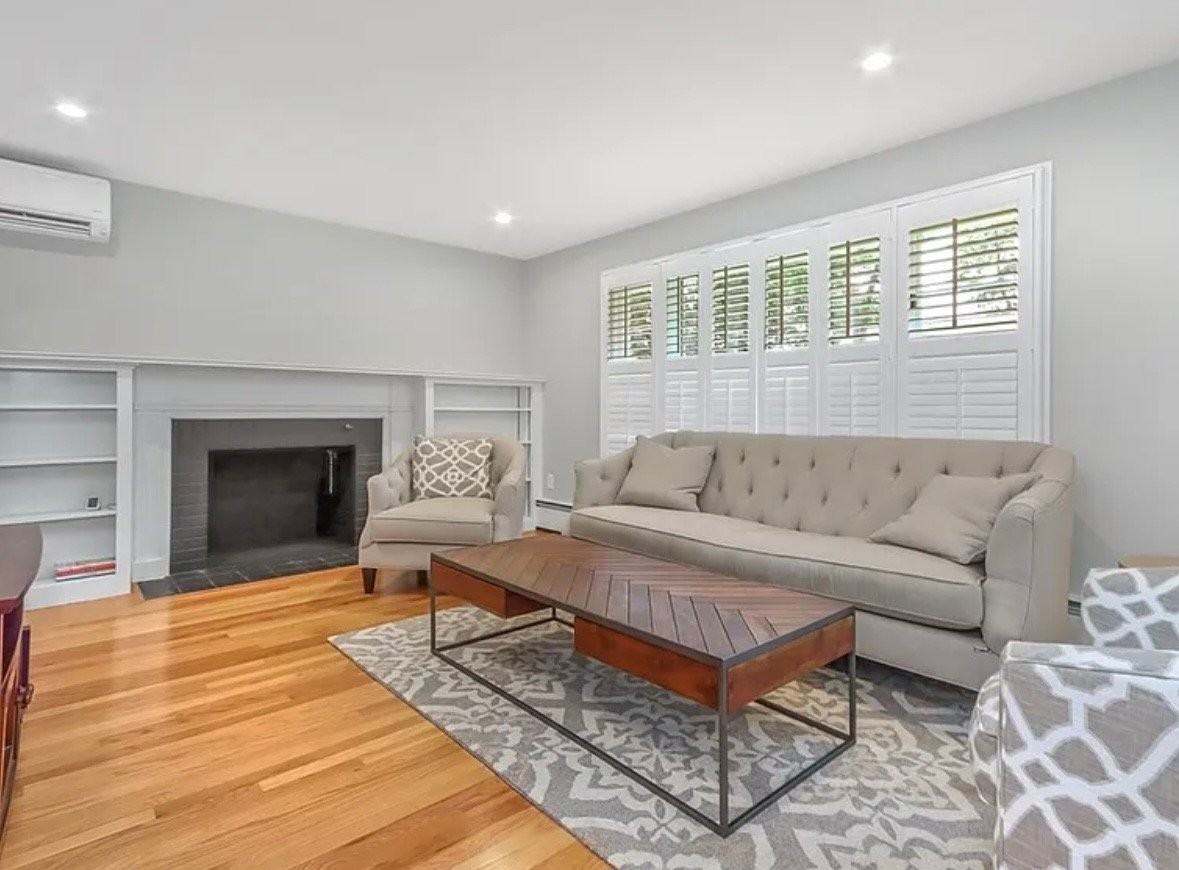 86 Croft Regis Rd - Photo 2 of 17