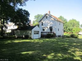 featured image of 2187 Stone St