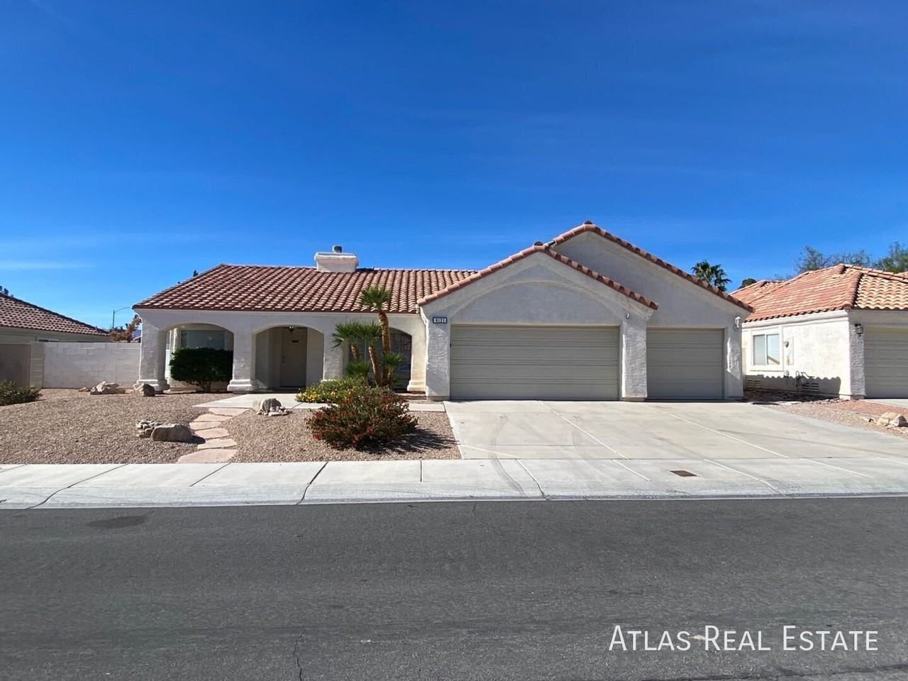 4121 Snow Petal Ct - Photo 3 of 34