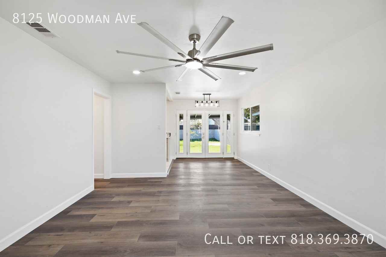 8125 Woodman Ave - Photo 5 of 27