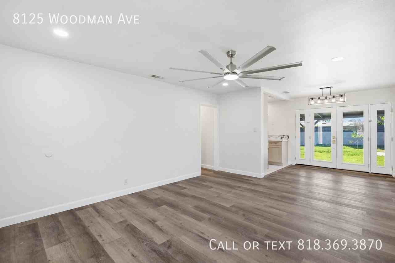 8125 Woodman Ave - Photo 6 of 27