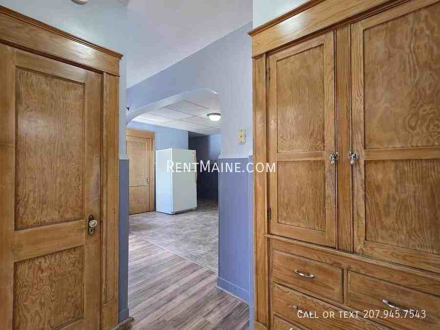 27 Cook St #A - Photo 4 of 14