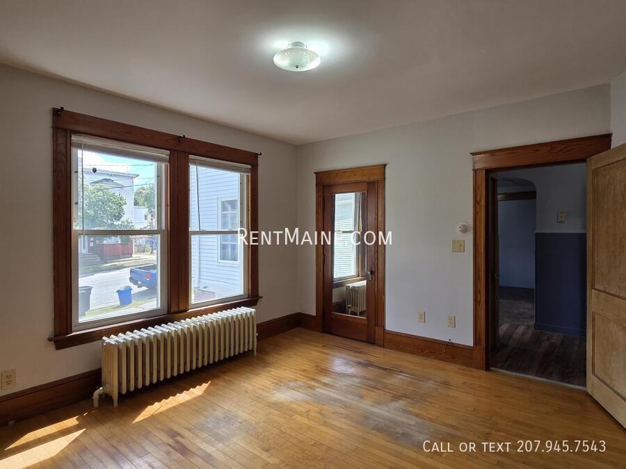 27 Cook St #A - Photo 5 of 14