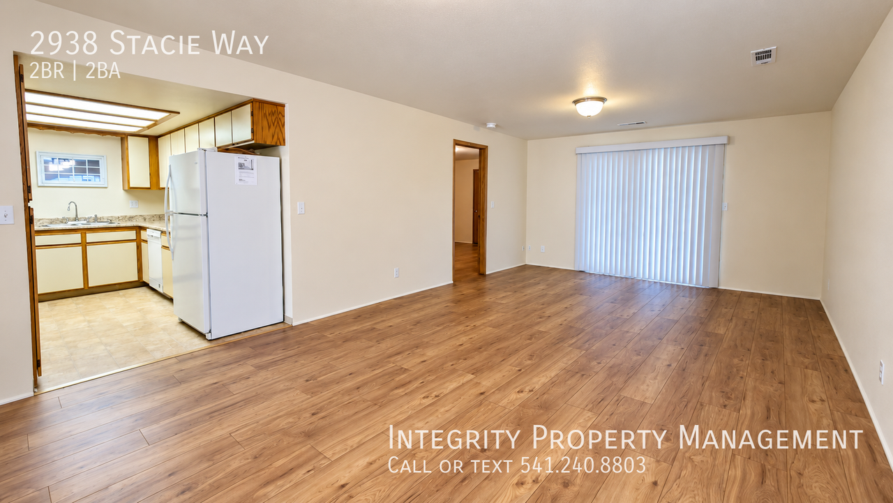 2938 Stacie Way - Photo 4 of 18