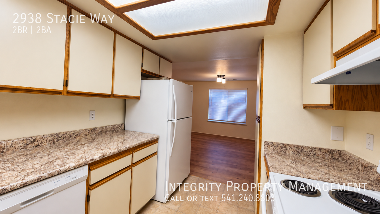 2938 Stacie Way - Photo 6 of 18