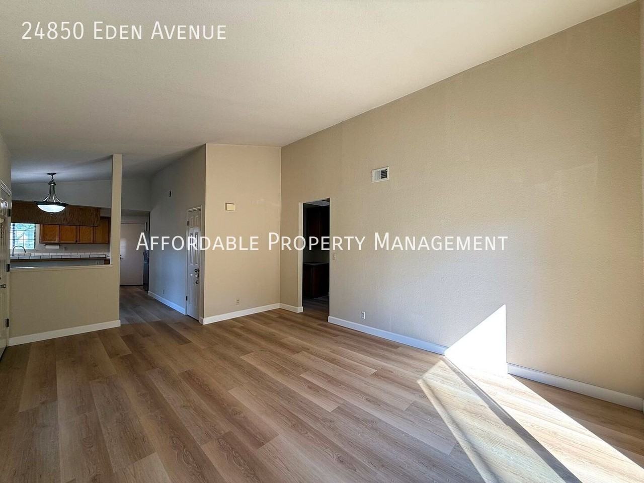 24850 Eden Ave - Photo 5 of 27