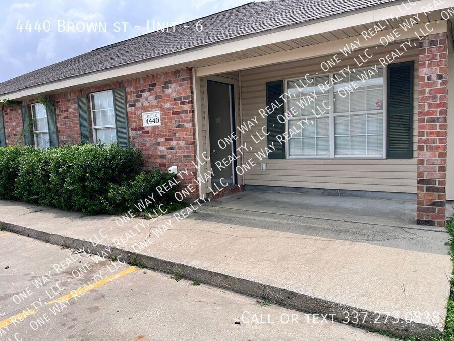 4440 Brown St #6 - Photo 2 of 18