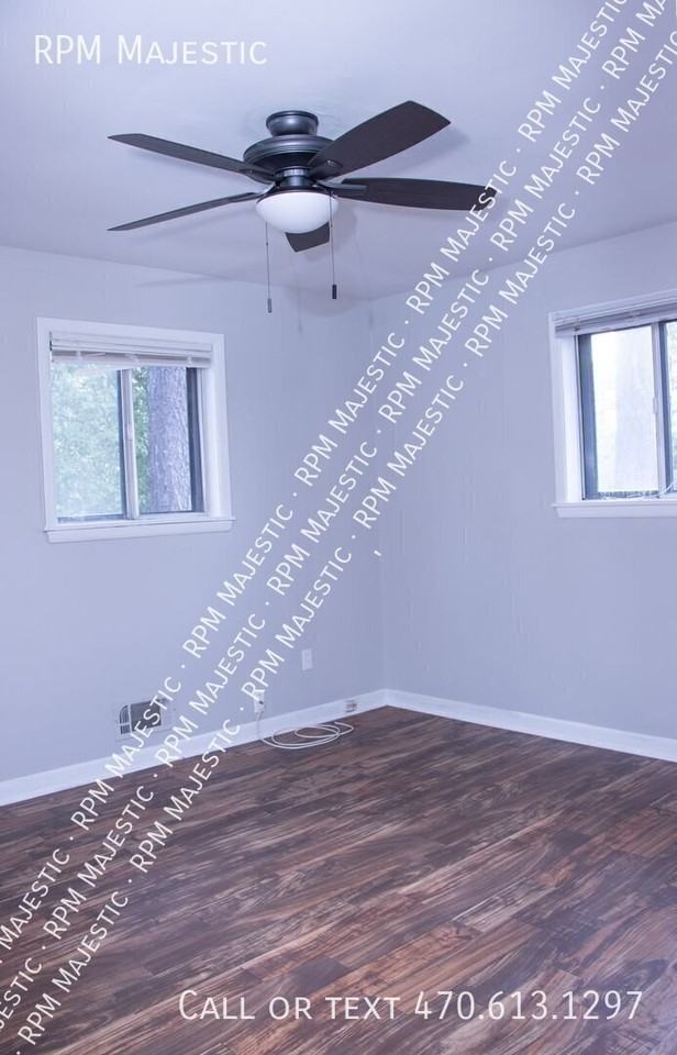 1703 Pheasant Dr - Photo 5 of 12