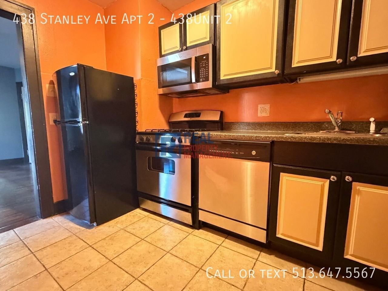 438 Stanley Ave Apt 2 #438UNIT2 - Photo 6 of 15