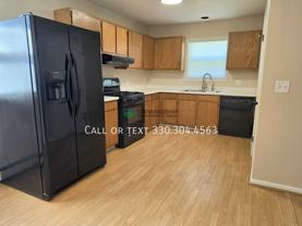 1082 Hazel St - Photo 1 of 1