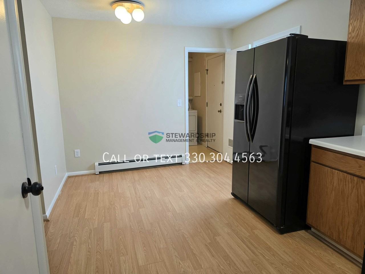 1082 Hazel St - Photo 5 of 37