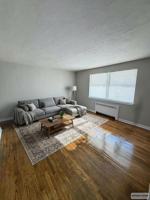 featured image of 2001 Hampden Blvd