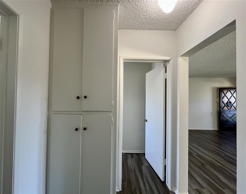 1508 S. 4th Street - Photo 4 of 11