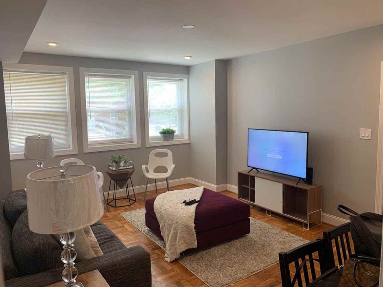 1385 NICHOLSON - Photo 4 of 10