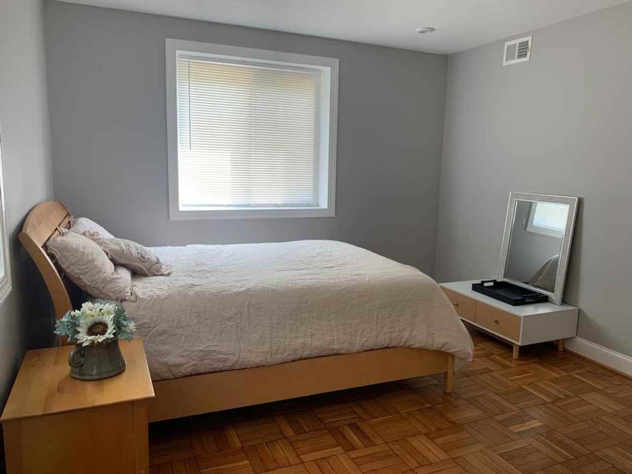 1385 NICHOLSON - Photo 5 of 10
