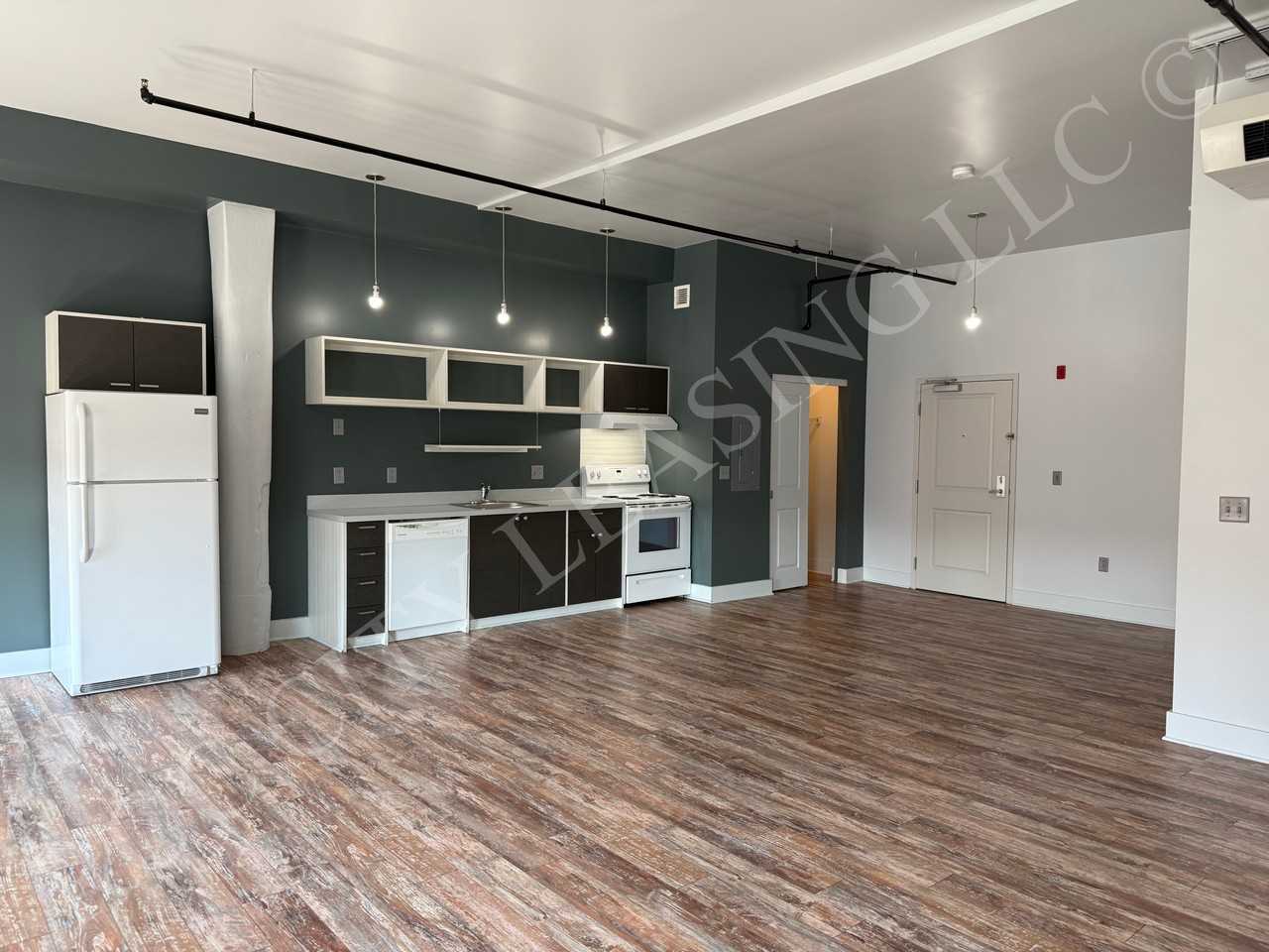 155 Saint Paul St #012SERIES - Photo 2 of 5
