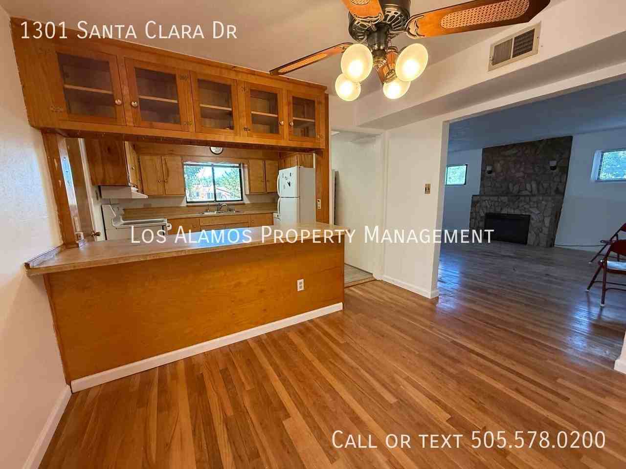 1301 Santa Clara Dr - Photo 5 of 25