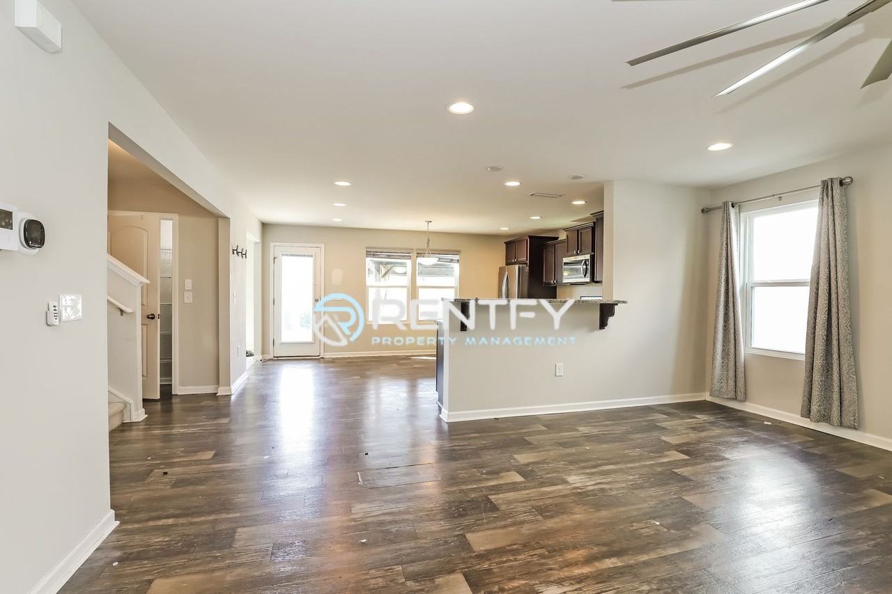 370 Inlet Place Dr - Photo 6 of 21