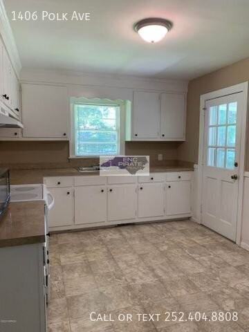 1406 Polk Ave - Photo 7 of 11