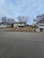 featured image of 1707 Hilltop Dr
