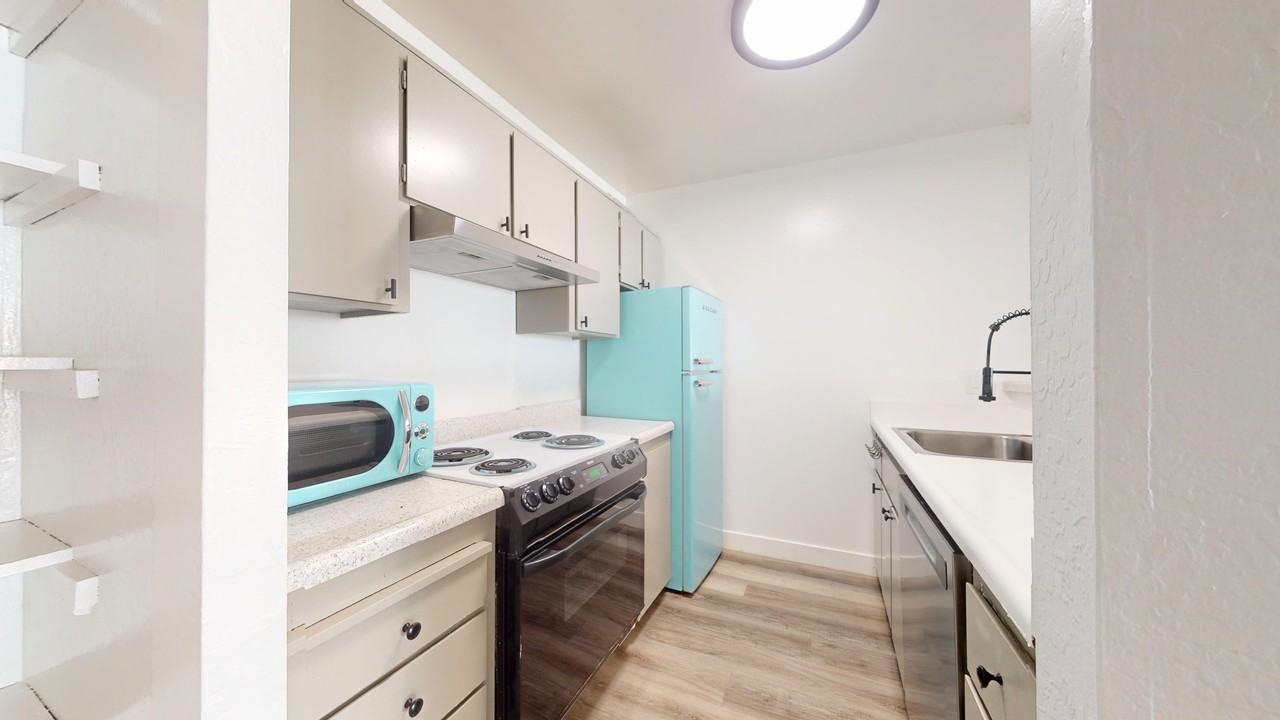 1690 Broadway Street - Photo 2 of 35