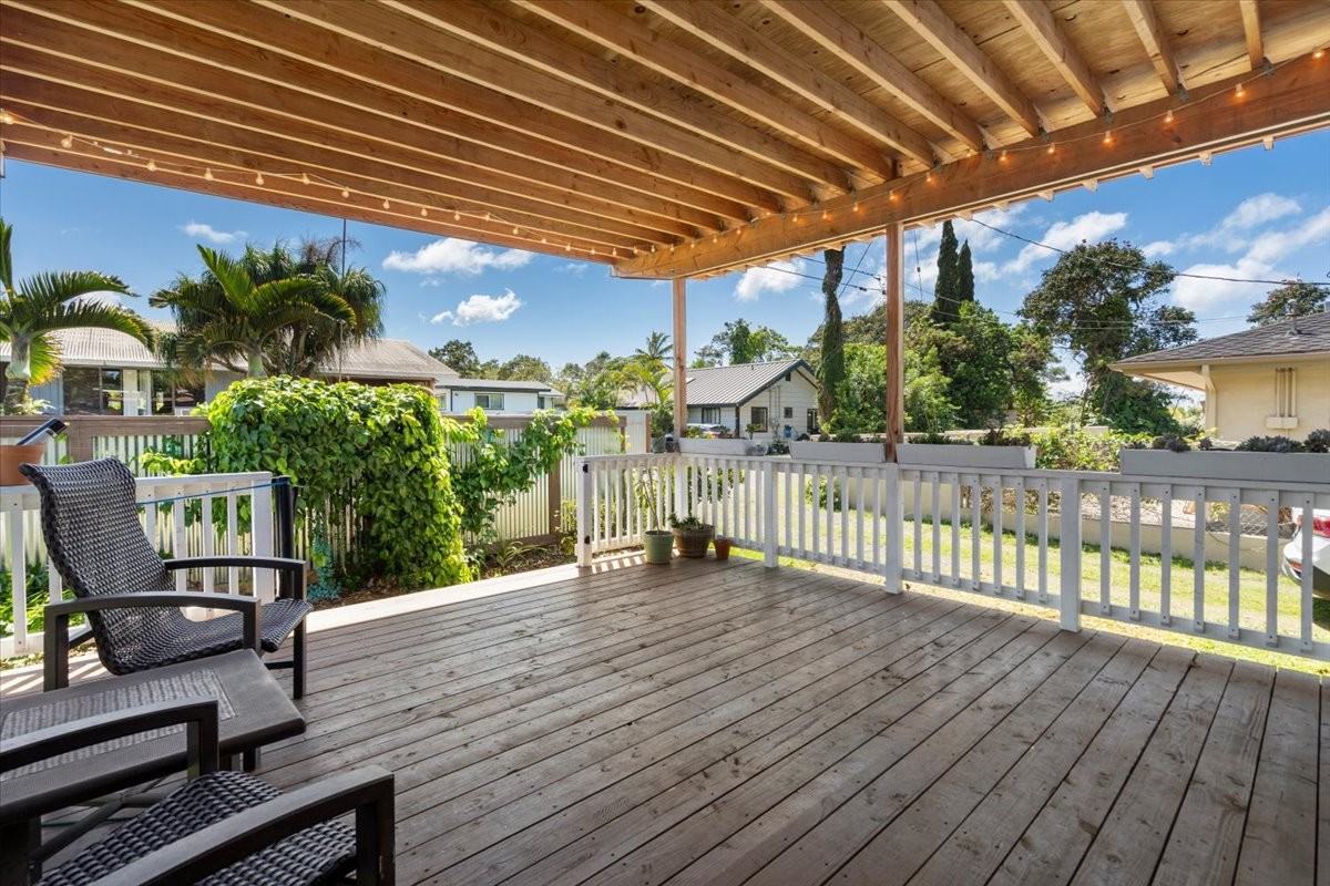 36 Pokoa Pl - Photo 3 of 22