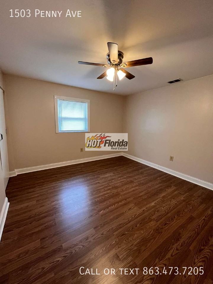 1503 Penny Ave - Photo 5 of 11