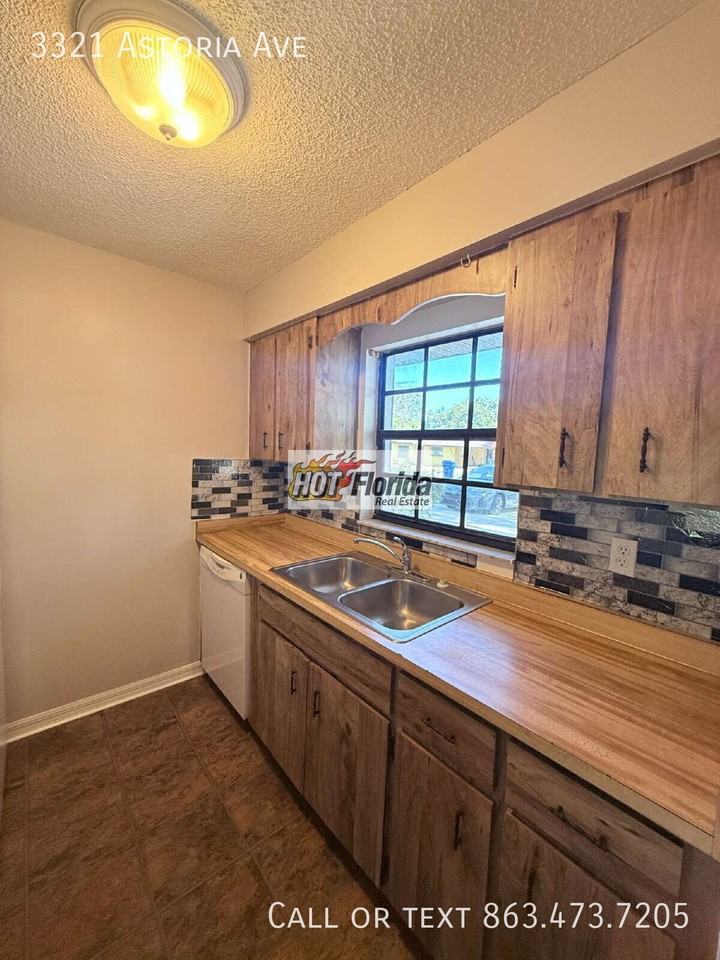 3321 Astoria Ave - Photo 4 of 13