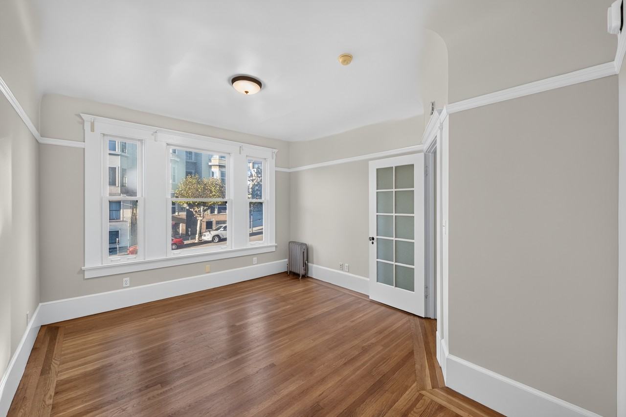 1477 California Street - Photo 7 of 12