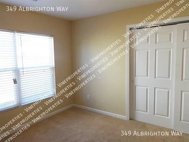 349 Albrighton Way - Photo 7 of 8