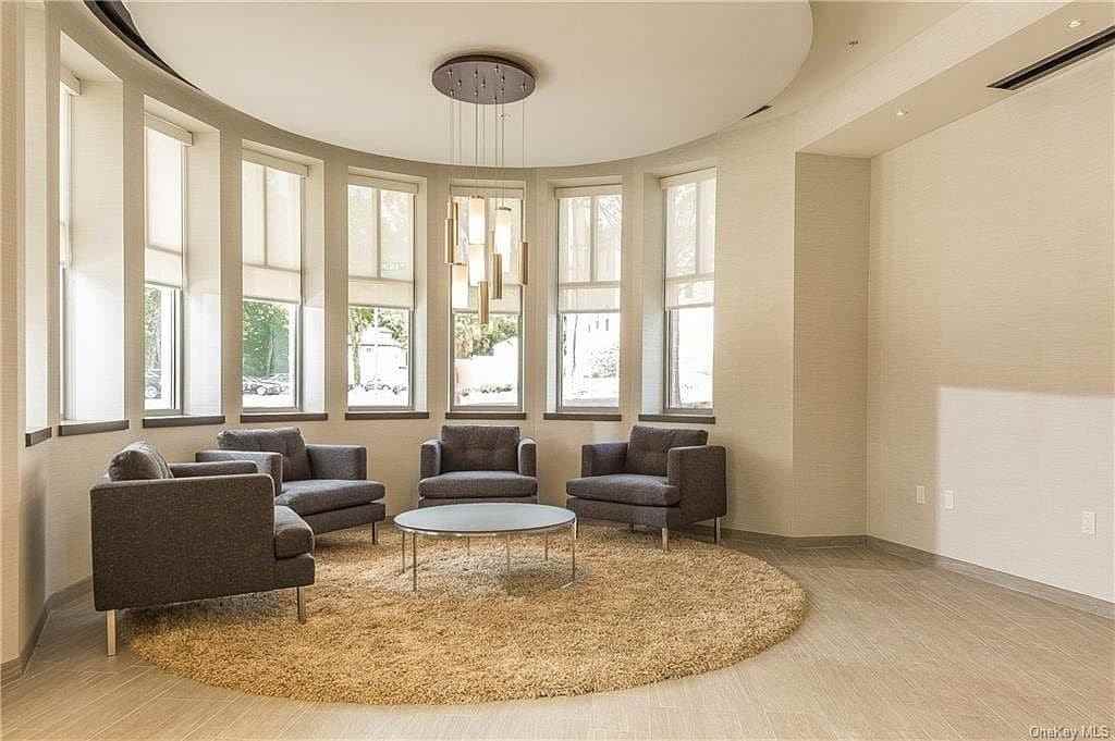 300 Columbus Avenue - Photo 3 of 50