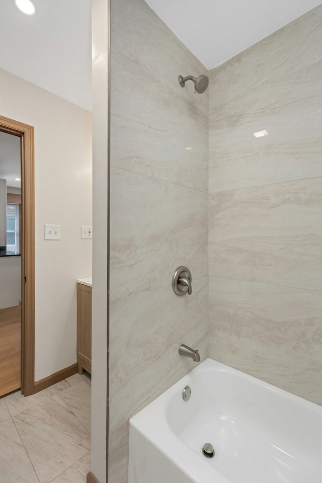 8776 Dexter Avenue, Unit A - Photo 6 of 16