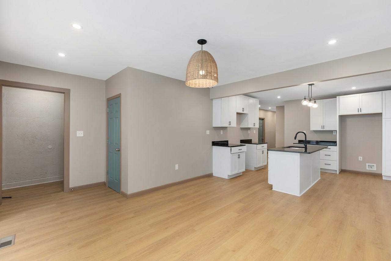 8776 Dexter Avenue, Unit A - Photo 7 of 16