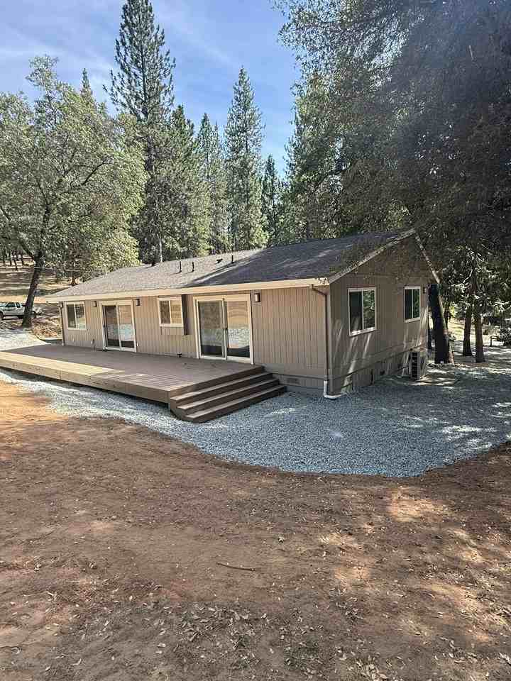 2485 Woodhouse Mine Road - Photo 2 of 20
