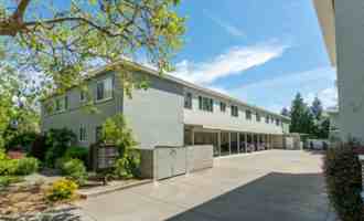 featured image of 19 Belle Ave