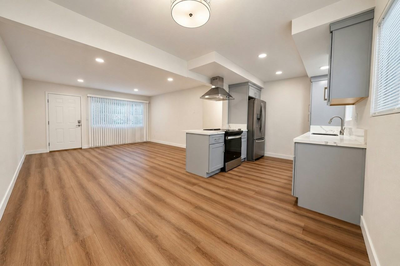 1206 Amethyst Street, Unit B - Photo 2 of 13