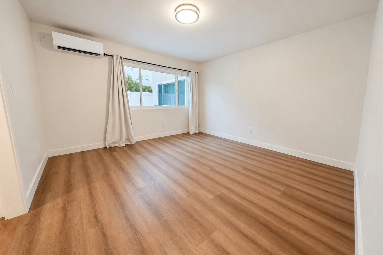 1206 Amethyst Street, Unit B - Photo 6 of 13
