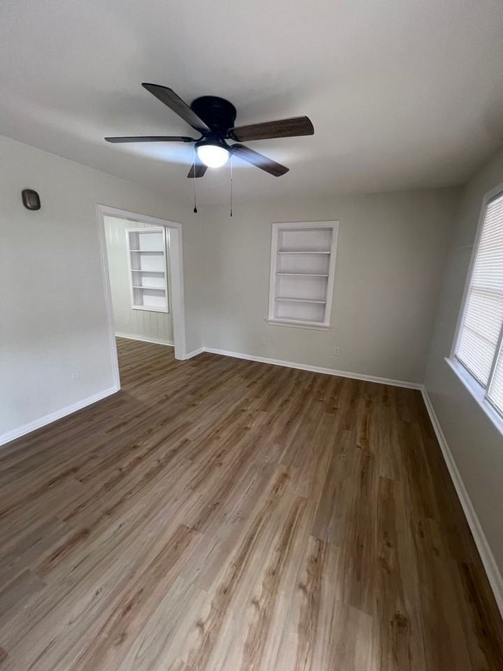 1445 E Lafayette St #7 - Photo 5 of 29