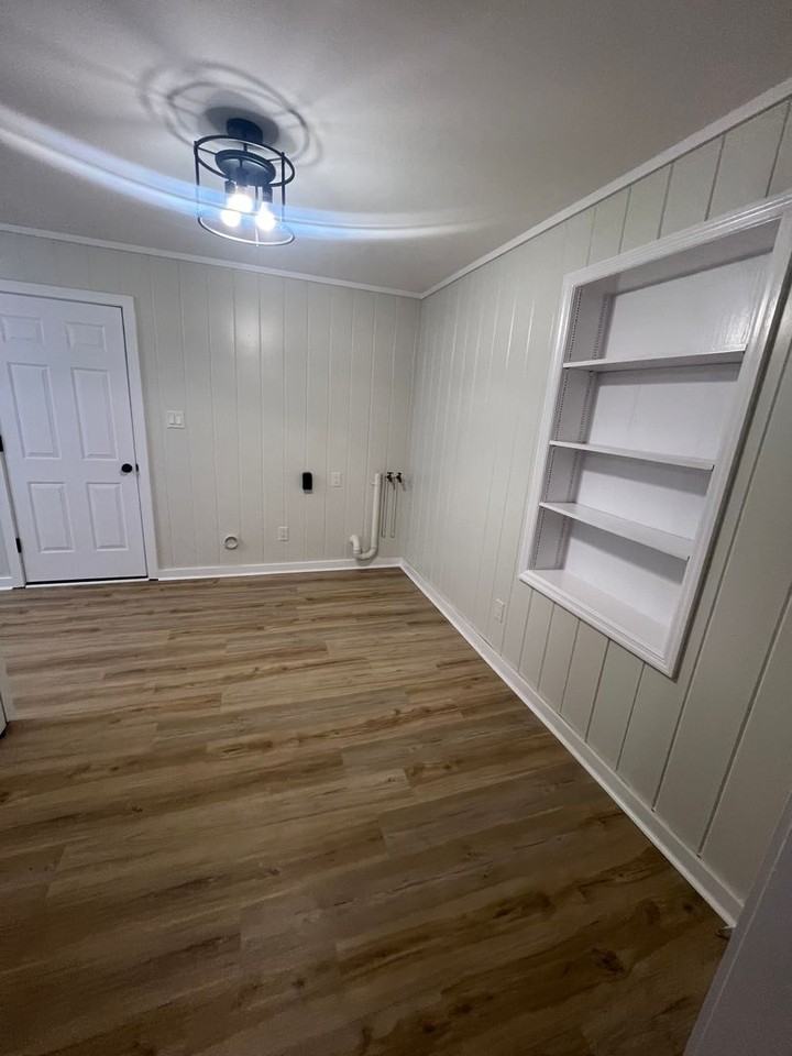 1445 E Lafayette St #7 - Photo 7 of 29