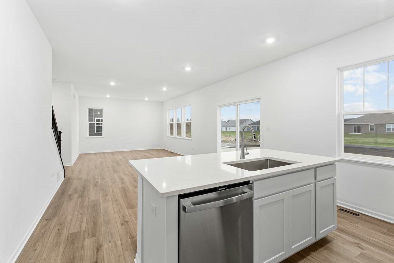10973 Green Pl - Photo 3 of 22