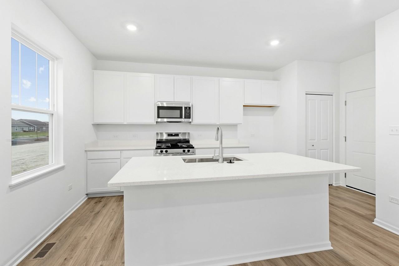 10973 Green Pl - Photo 4 of 22