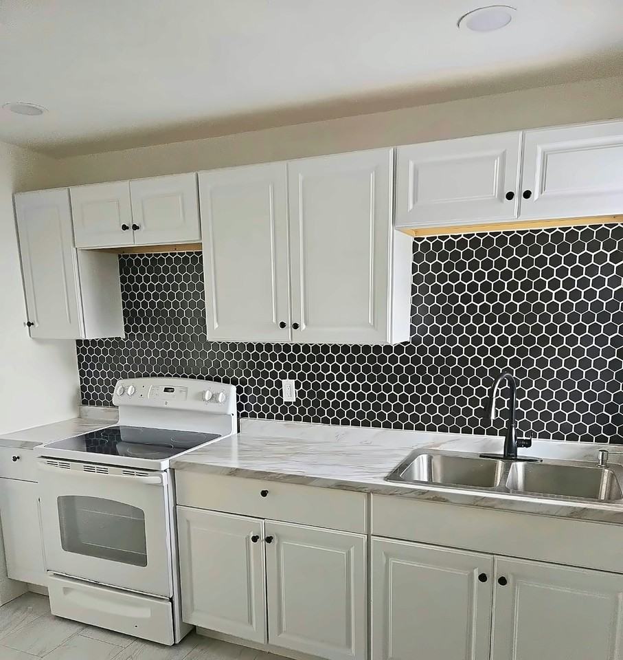 346 Palmetto Avenue Northwest, Unit 348 - Photo 2 of 15