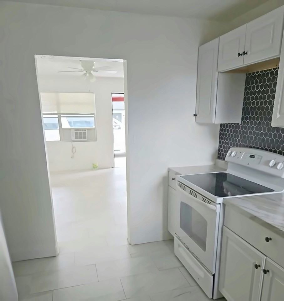 346 Palmetto Avenue Northwest, Unit 348 - Photo 3 of 15