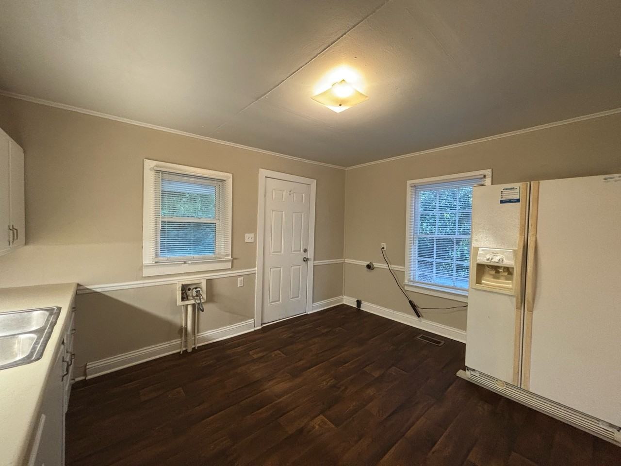 314 Homewood St #1 - Photo 5 of 15